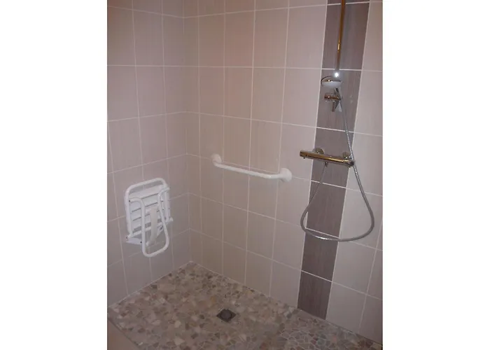 Moderne A Rebeuville, Proche Neufchateau, 3 Ch., Acces Pmr, Peche, Wifi, Inclus - Fr-1-589-157 * Rebeuville