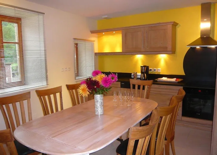 Moderne A Rebeuville, Proche Neufchateau, 3 Ch., Acces Pmr, Peche, Wifi, Inclus - Fr-1-589-157 Prázdninový dům